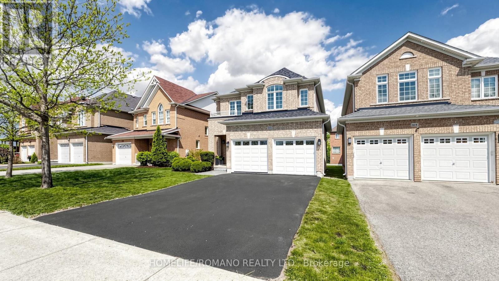 516 Woodspring Avenue, Newmarket, Ontario  L9N 0C2 - Photo 2 - N13161178