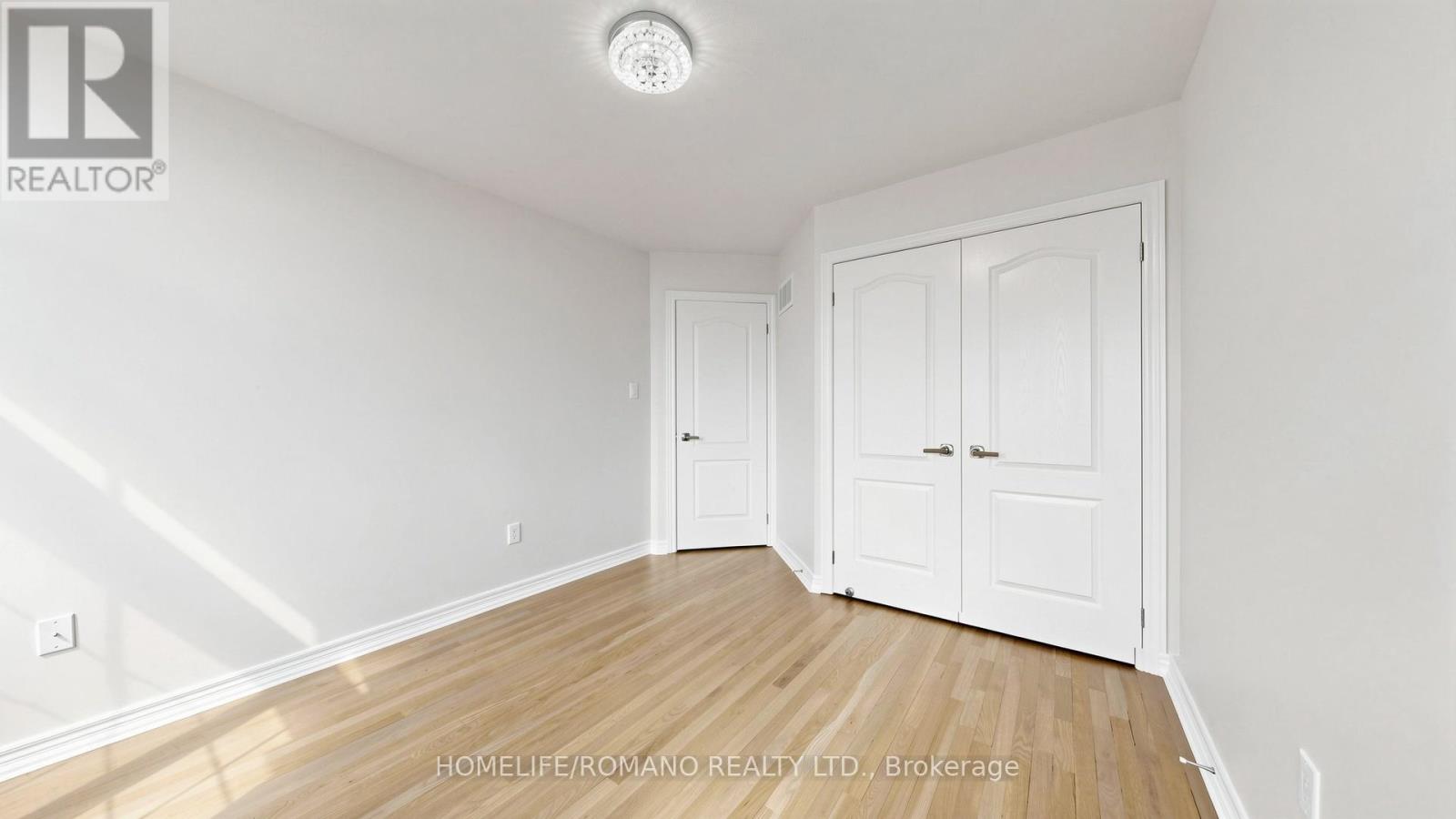 516 Woodspring Avenue, Newmarket, Ontario  L9N 0C2 - Photo 38 - N13161178