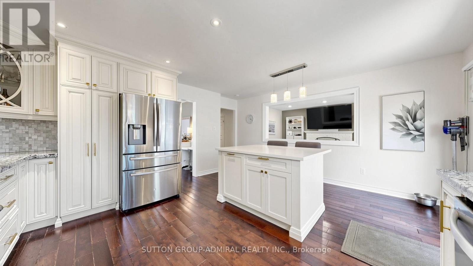 71 Oliver Lane, Vaughan (Maple), Ontario  L6A 1B2 - Photo 11 - N13161262