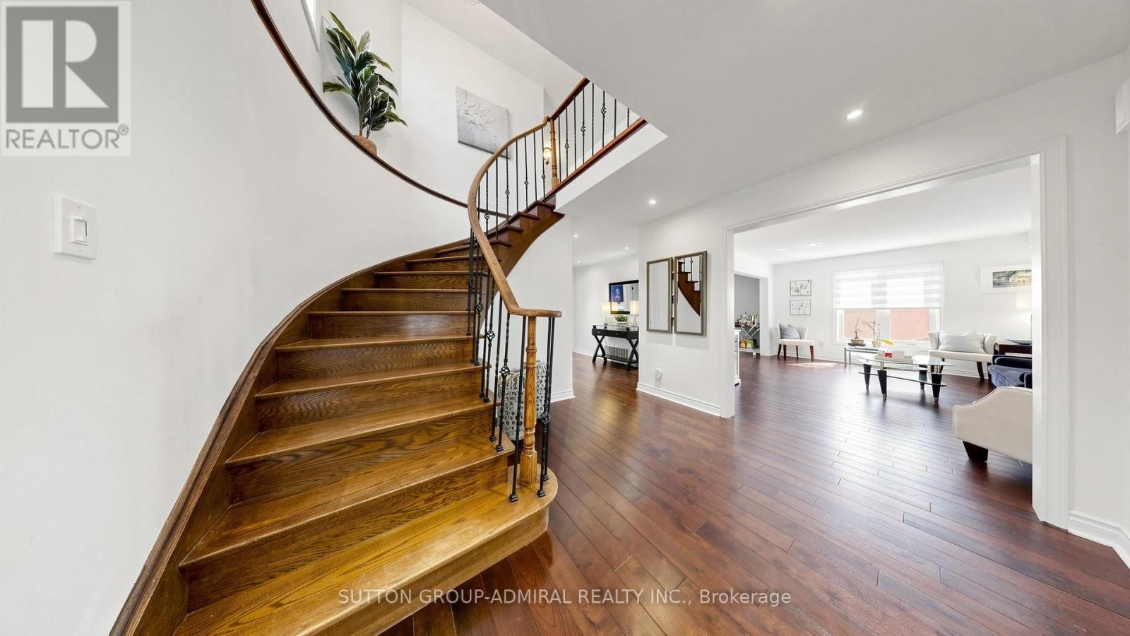 71 Oliver Lane, Vaughan (Maple), Ontario  L6A 1B2 - Photo 17 - N13161262