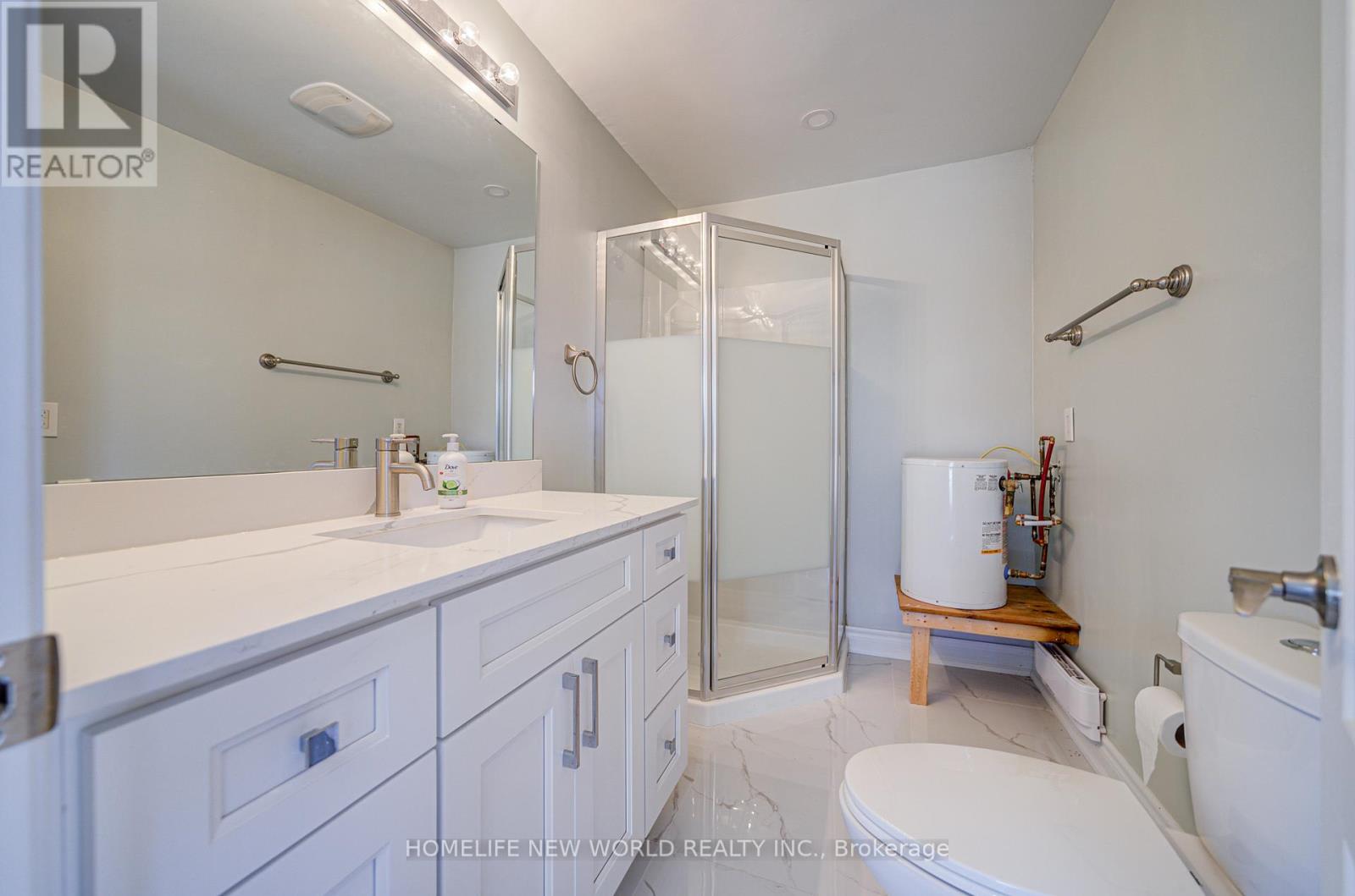 215 Willow Drive, Georgina, Ontario  L4P 2R9 - Photo 37 - N13161270