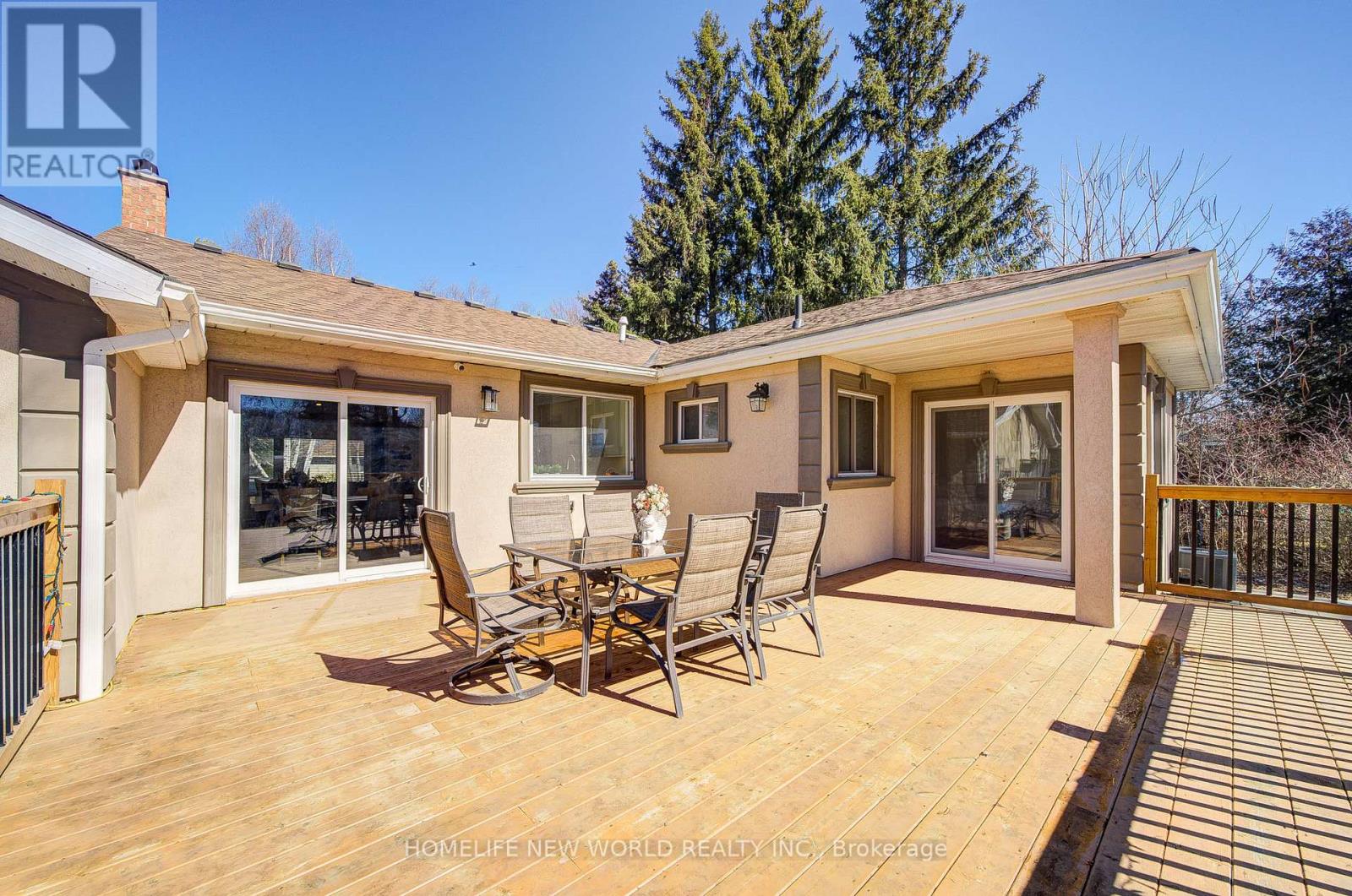 215 Willow Drive, Georgina, Ontario  L4P 2R9 - Photo 41 - N13161270