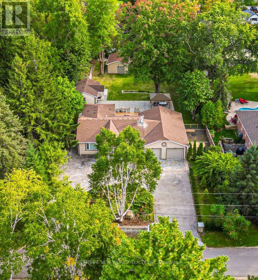 215 Willow Drive, Georgina, Ontario  L4P 2R9 - Photo 9 - N13161270