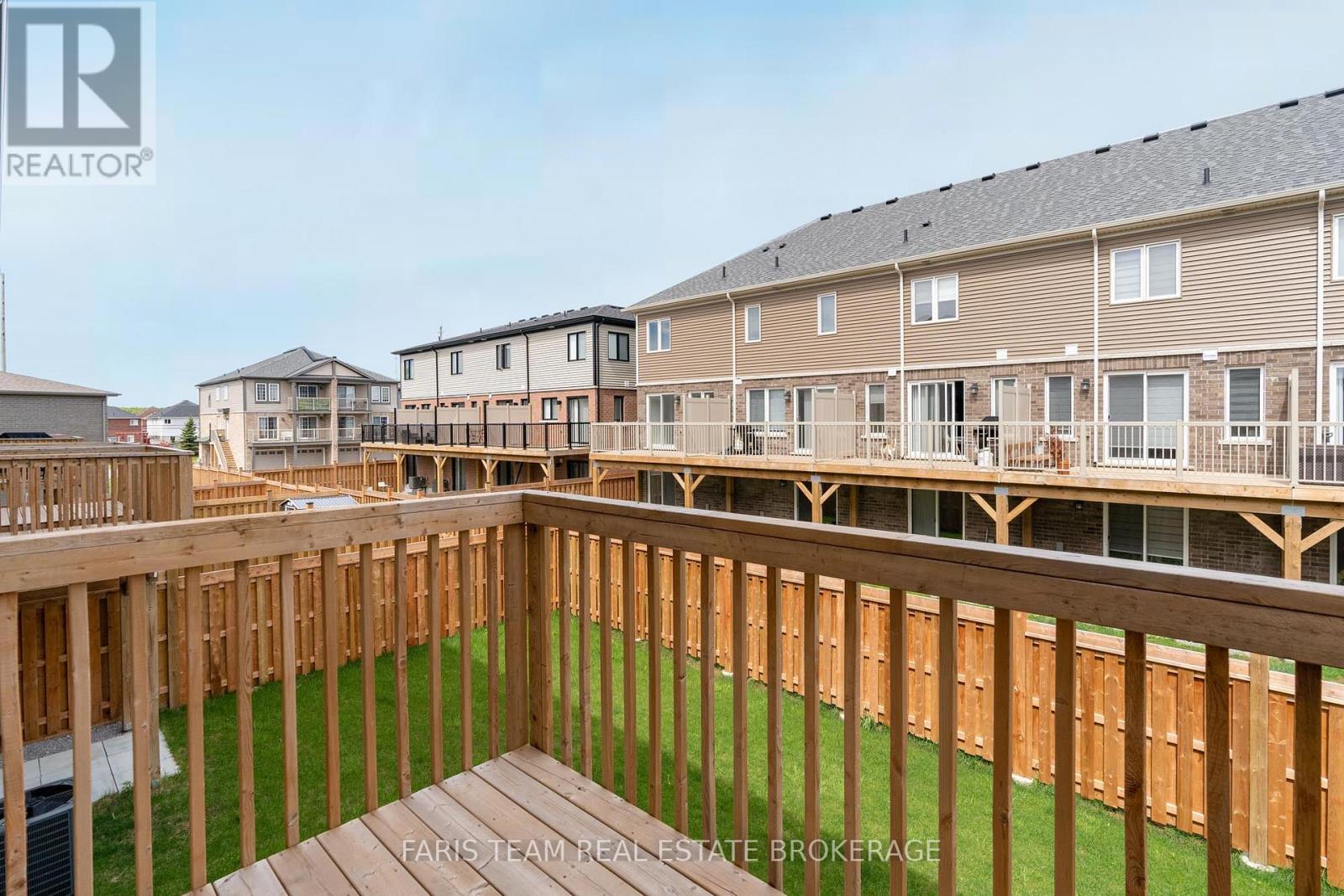 53 Harvest Crescent, Barrie, Ontario  L9J 0T5 - Photo 15 - S13161002