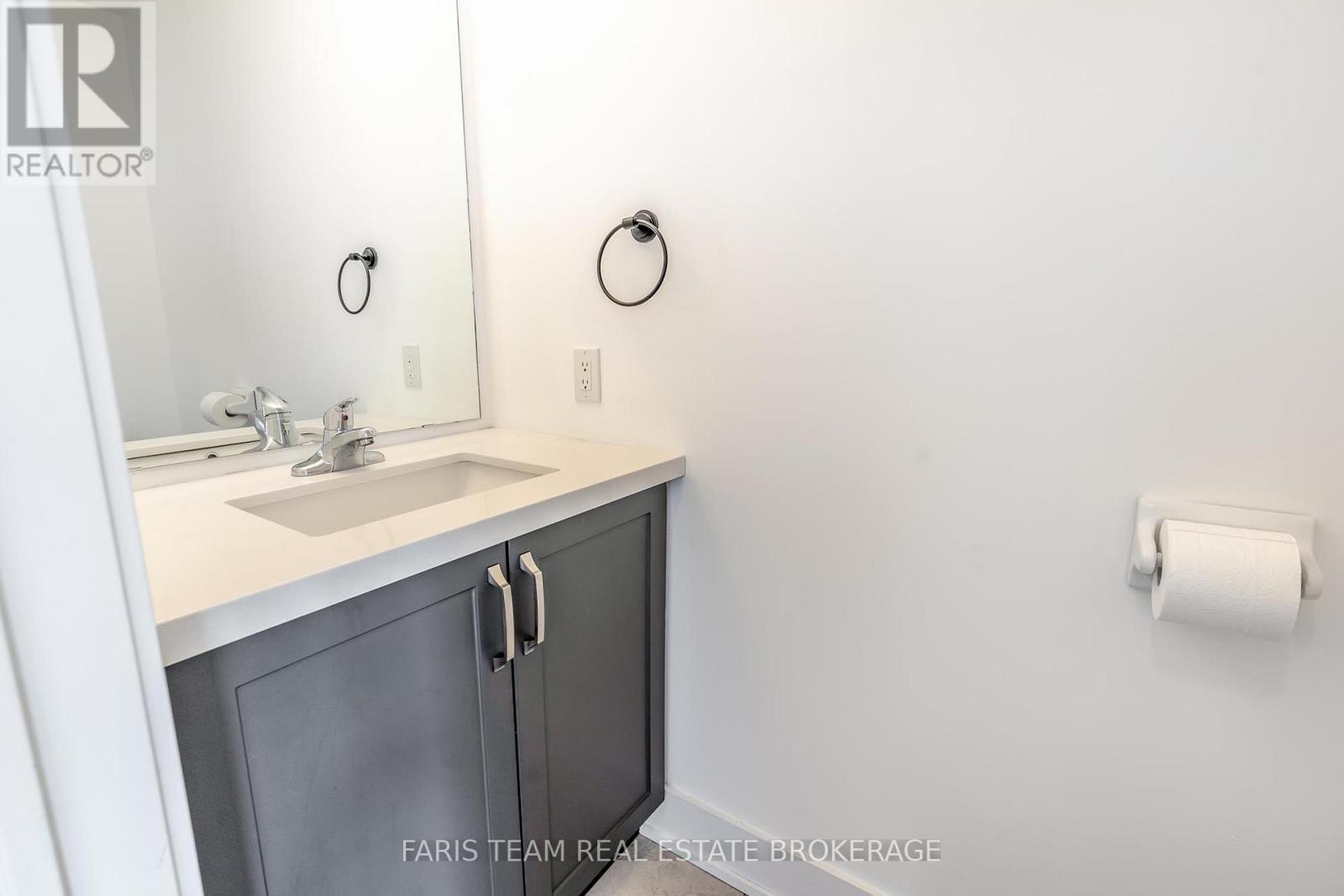 53 Harvest Crescent, Barrie, Ontario  L9J 0T5 - Photo 24 - S13161002