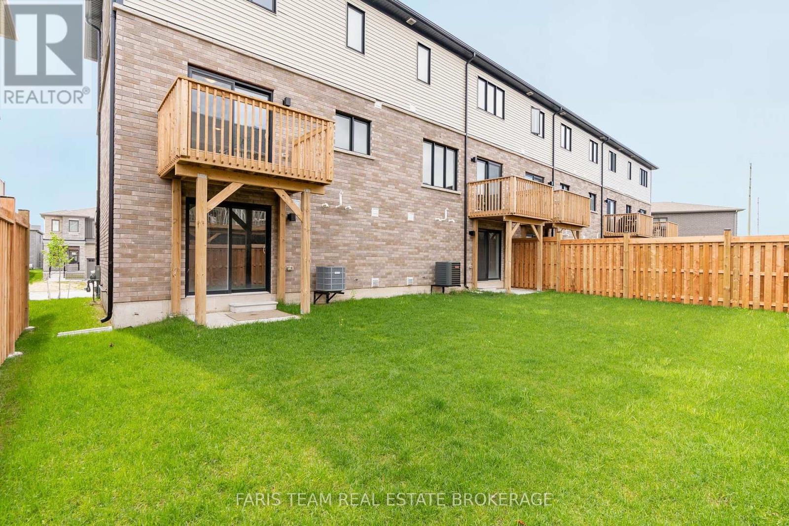 53 Harvest Crescent, Barrie, Ontario  L9J 0T5 - Photo 40 - S13161002