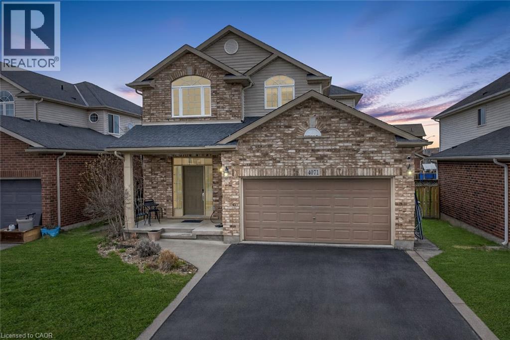 4071 Bush Crescent, Beamsville, Ontario  L3J 0G7 - Photo 2 - 40832655