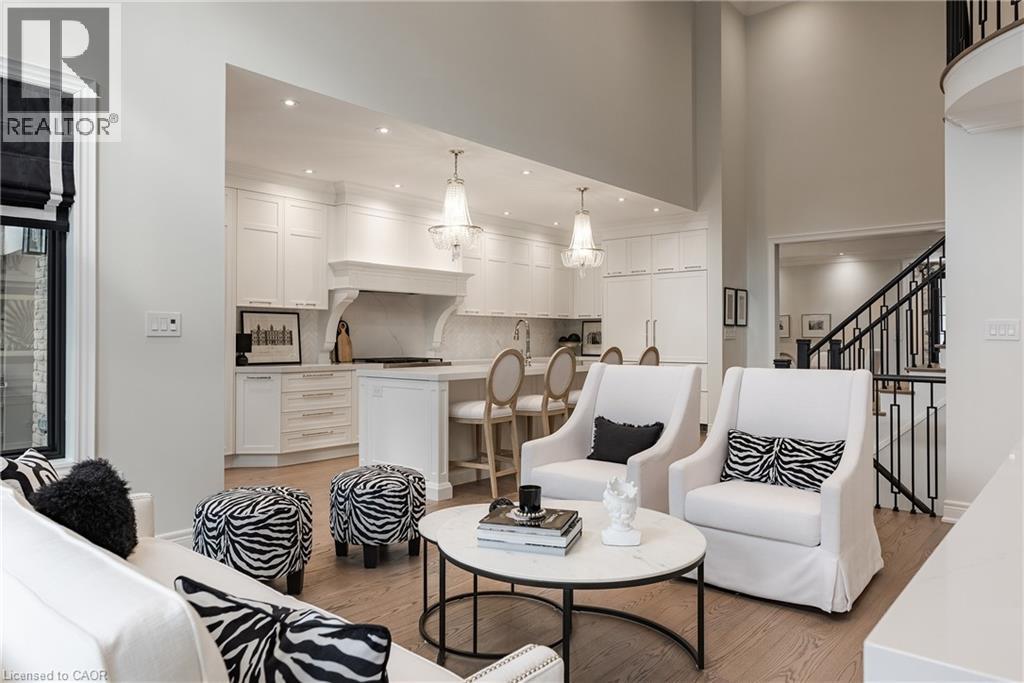 2201 Rochester Circle, Oakville, Ontario  L6M 5E3 - Photo 15 - 40832492