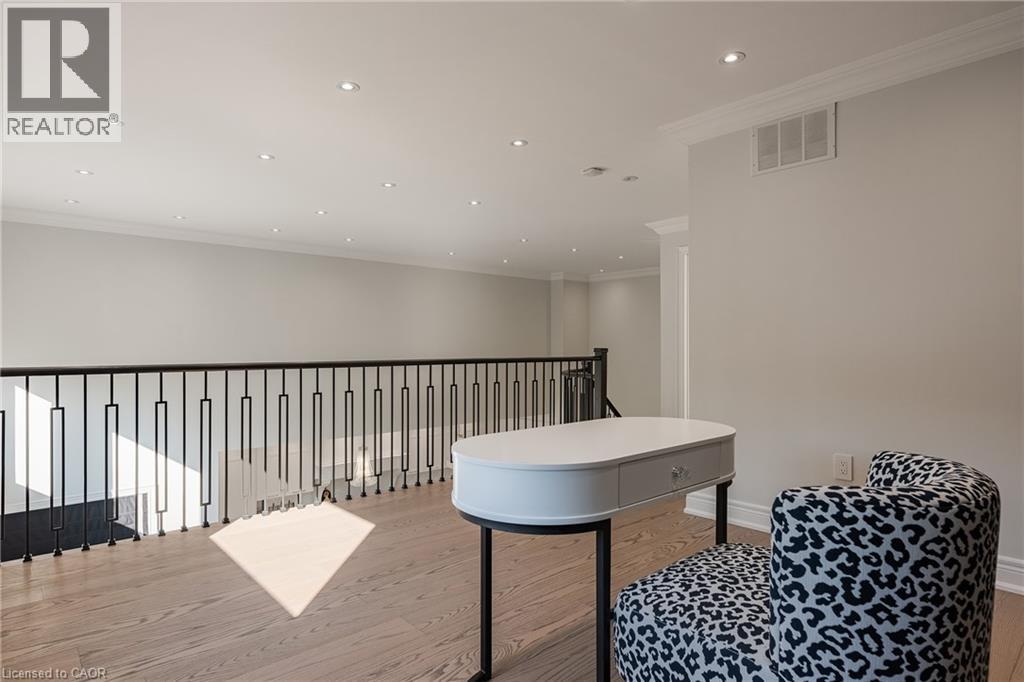 2201 Rochester Circle, Oakville, Ontario  L6M 5E3 - Photo 25 - 40832492
