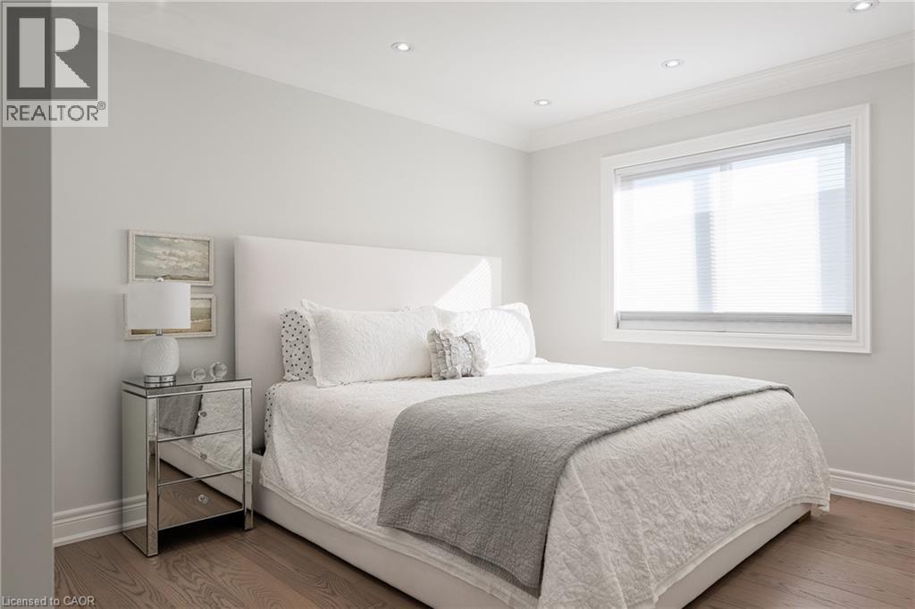 2201 Rochester Circle, Oakville, Ontario  L6M 5E3 - Photo 26 - 40832492