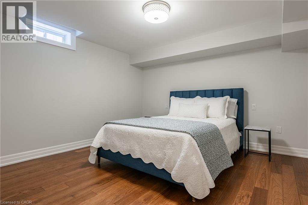 2201 Rochester Circle, Oakville, Ontario  L6M 5E3 - Photo 34 - 40832492