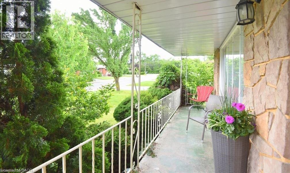 238 Fairridge Road, Hamilton, Ontario  L8K 5M4 - Photo 3 - 40827742
