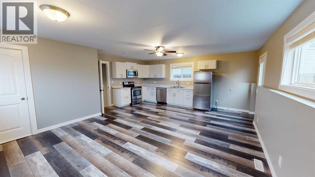 8836 96 Avenue, Grande Prairie, Alberta  T8X 0H2 - Photo 5 - A2313485