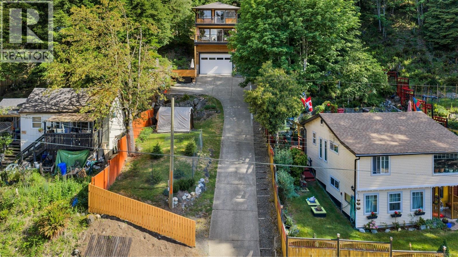 10379 Arbutus Rd, Youbou, British Columbia  V0R 3E1 - Photo 13 - 1037610