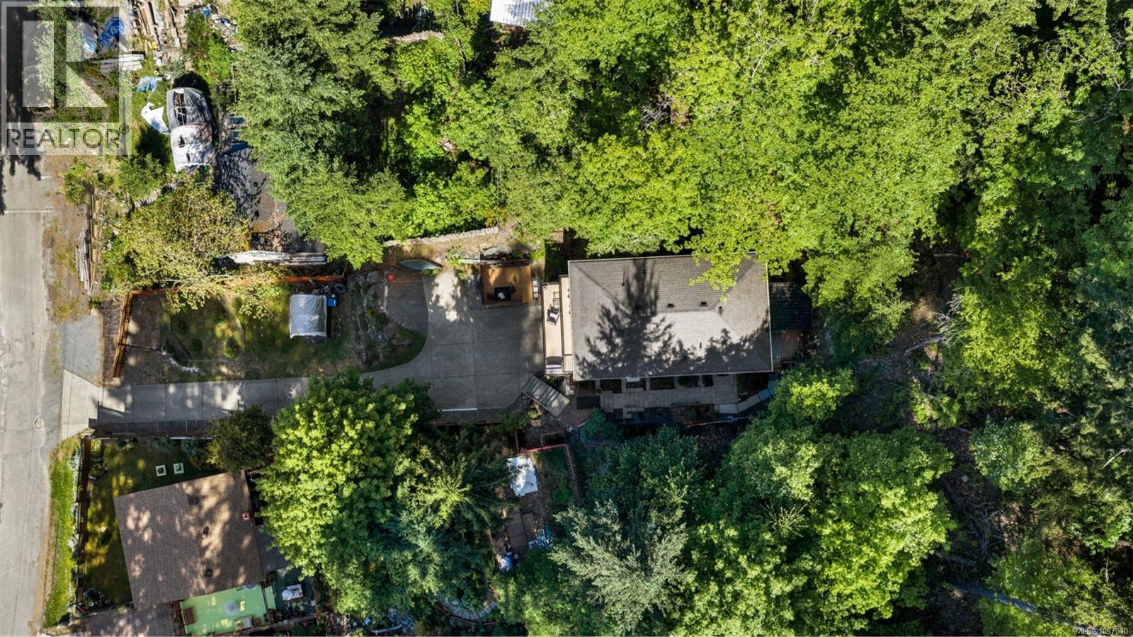10379 Arbutus Rd, Youbou, British Columbia  V0R 3E1 - Photo 39 - 1037610