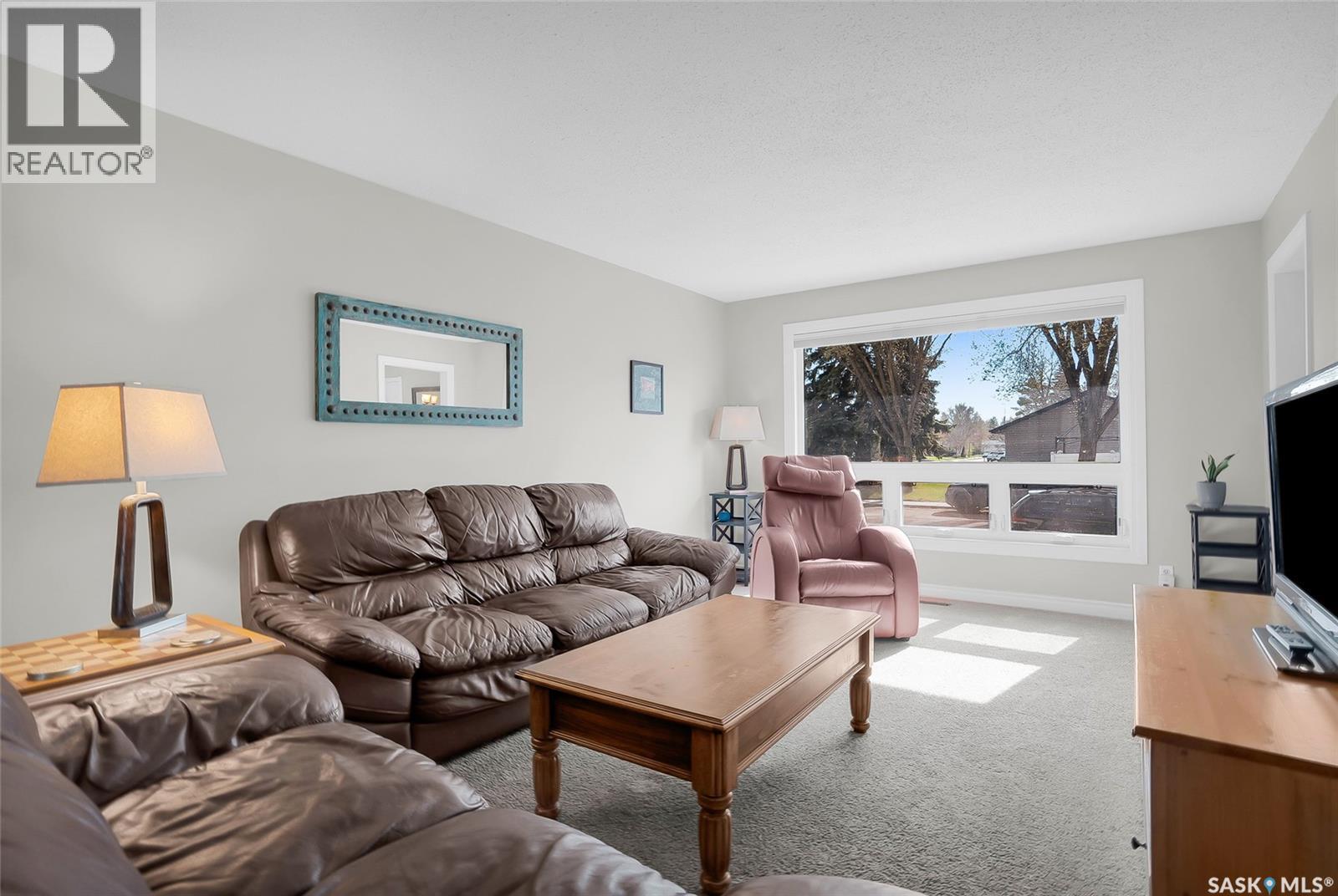 5 Leyden Crescent, Saskatoon, Saskatchewan  S7J 2S3 - Photo 15 - SK036694