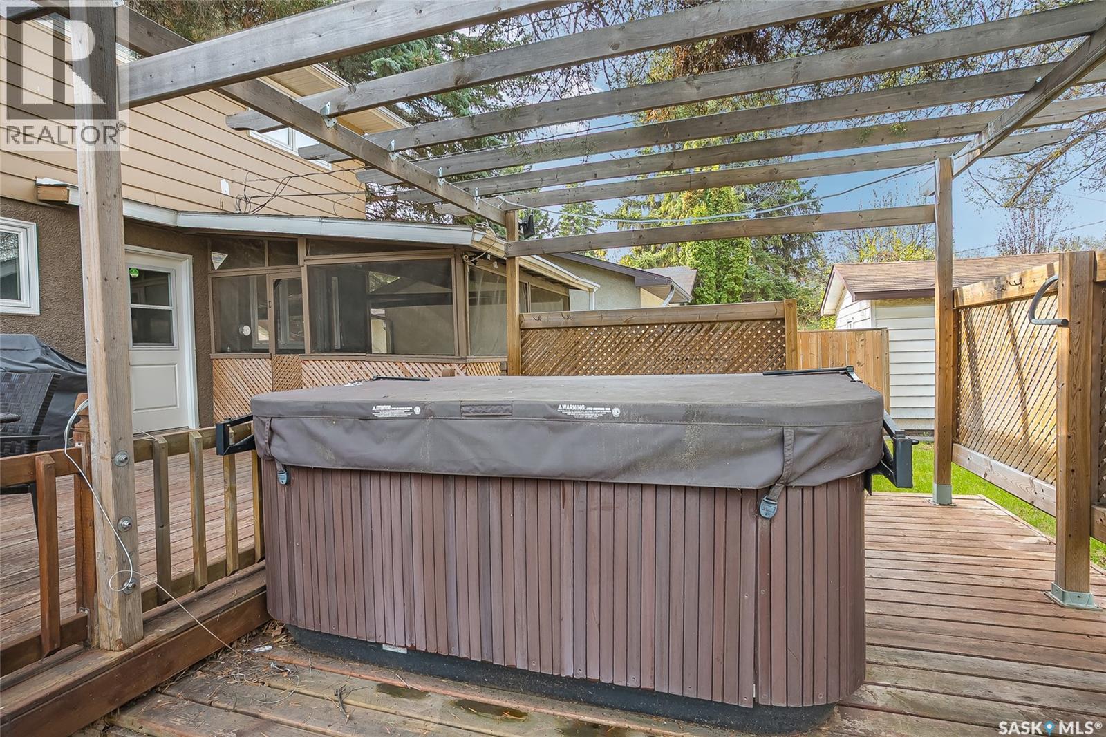 5 Leyden Crescent, Saskatoon, Saskatchewan  S7J 2S3 - Photo 41 - SK036694