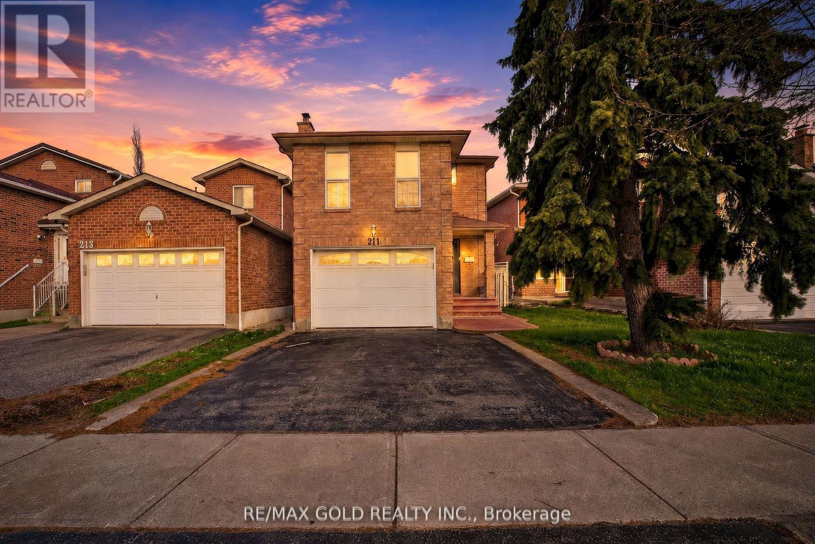 211 WEXFORD ROAD, Brampton, Ontario