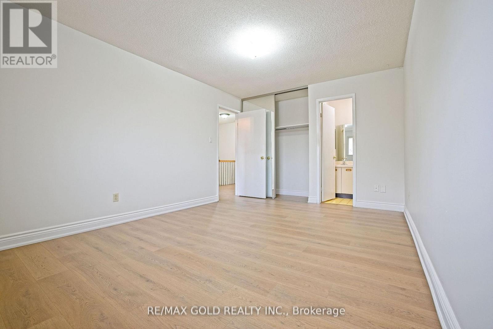 211 Wexford Road, Brampton, Ontario  L6Z 2R2 - Photo 11 - W13160950