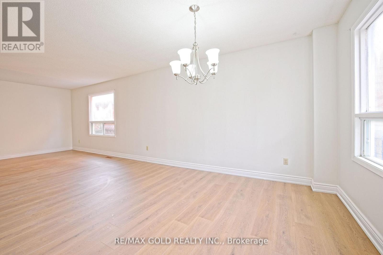 211 Wexford Road, Brampton, Ontario  L6Z 2R2 - Photo 23 - W13160950