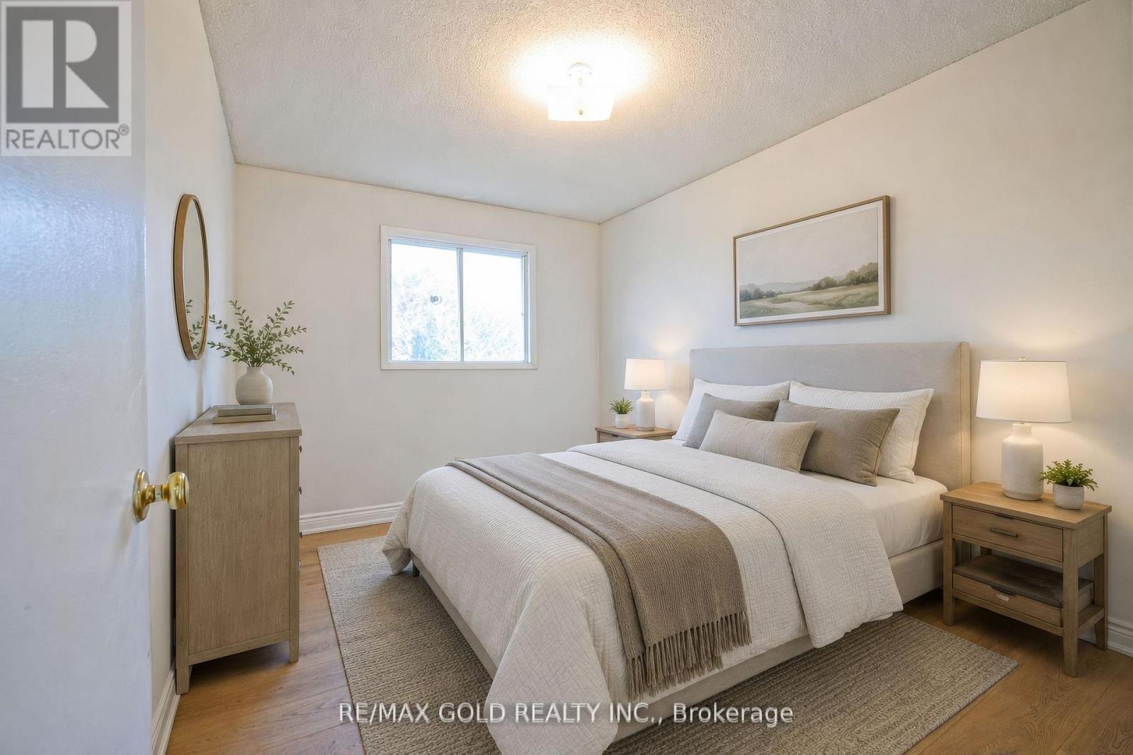 211 Wexford Road, Brampton, Ontario  L6Z 2R2 - Photo 7 - W13160950