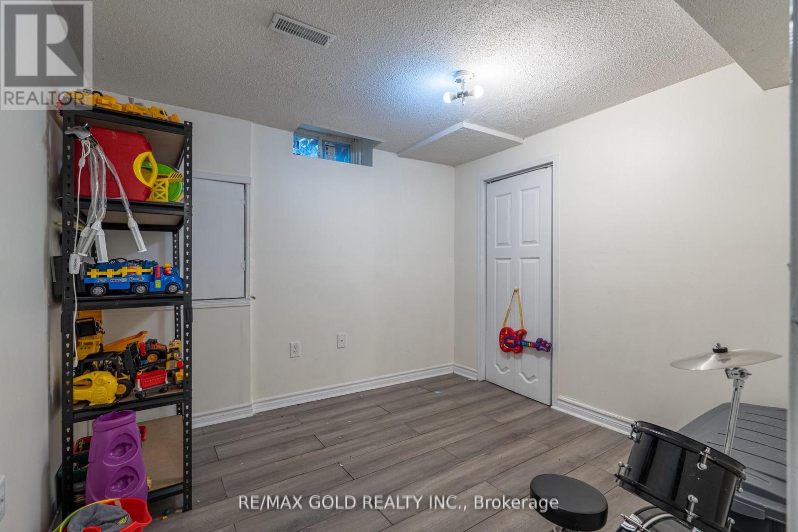 172 Desert Sand Drive, Brampton, Ontario  L6R 1P8 - Photo 36 - W13160974