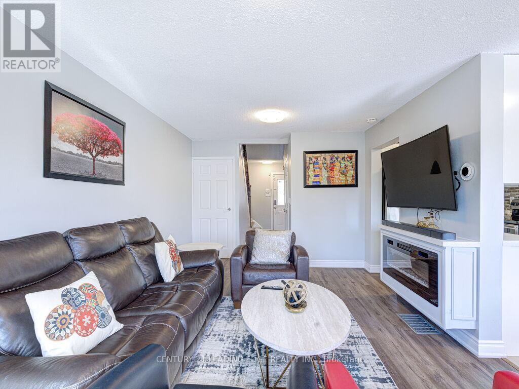 56 - 1552 Lancaster Drive, Oakville, Ontario  L6H 2Z4 - Photo 10 - W13160992