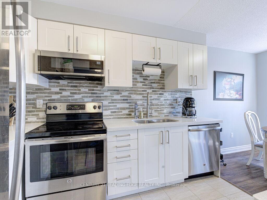 56 - 1552 Lancaster Drive, Oakville, Ontario  L6H 2Z4 - Photo 18 - W13160992