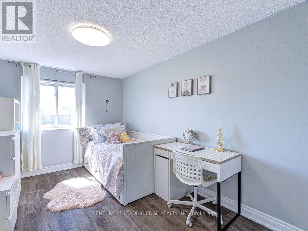 56 - 1552 Lancaster Drive, Oakville, Ontario  L6H 2Z4 - Photo 22 - W13160992