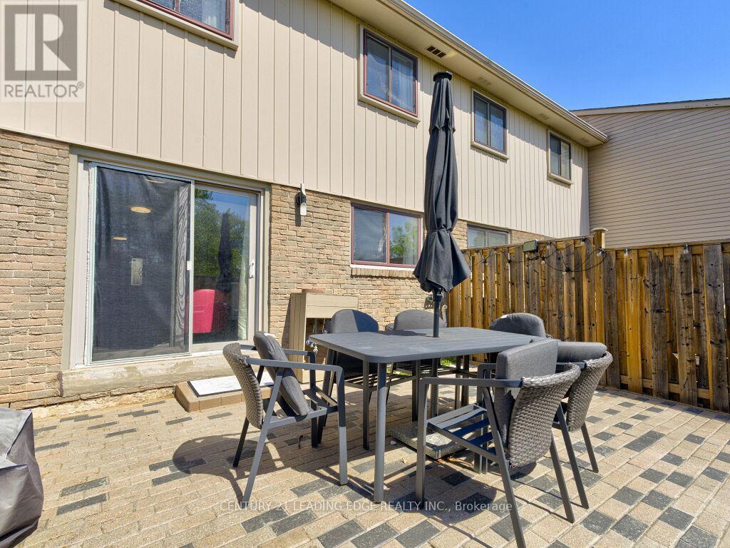 56 - 1552 Lancaster Drive, Oakville, Ontario  L6H 2Z4 - Photo 33 - W13160992
