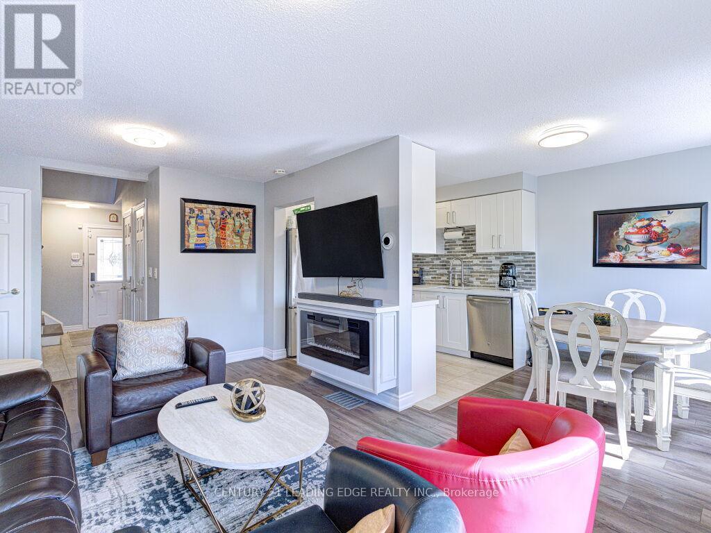 56 - 1552 Lancaster Drive, Oakville, Ontario  L6H 2Z4 - Photo 9 - W13160992