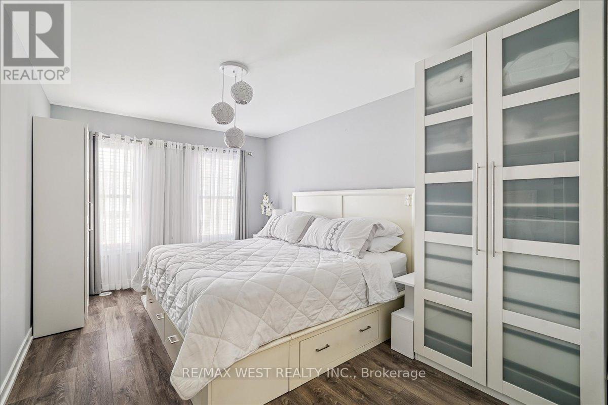 148 - 80 Parrotta Drive, Toronto, Ontario  M9M 0E6 - Photo 13 - W13161022