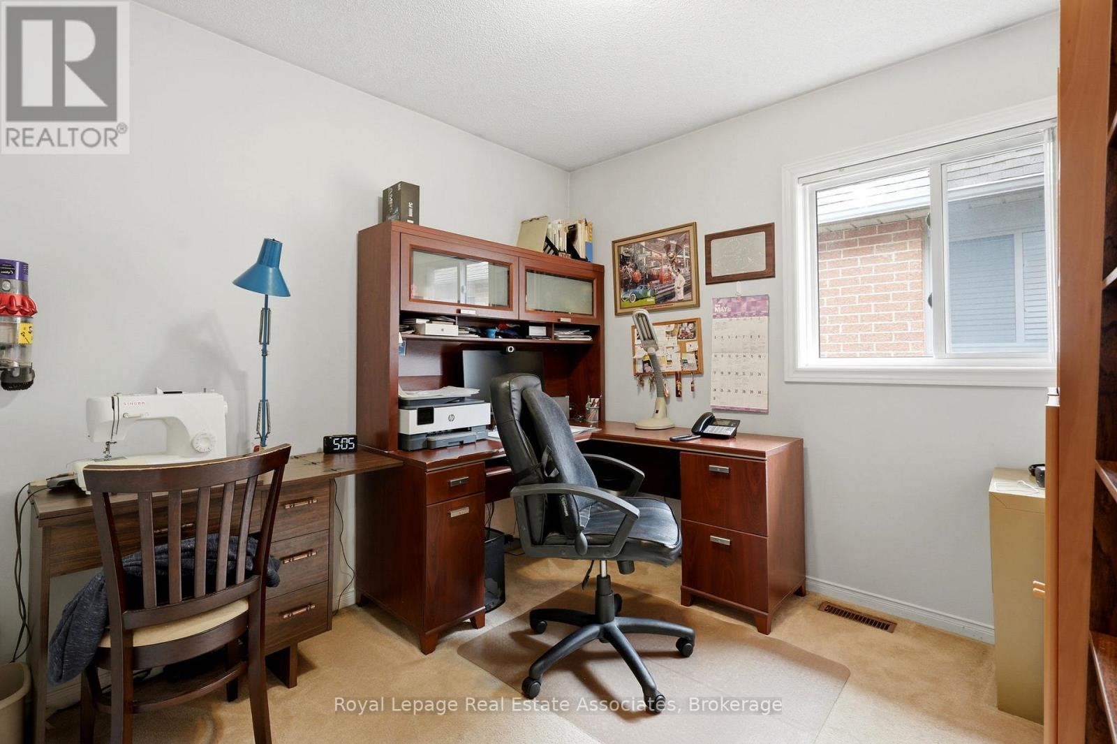 52 Royal Orchard Drive, Brampton, Ontario  L6X 4M4 - Photo 23 - W13161028