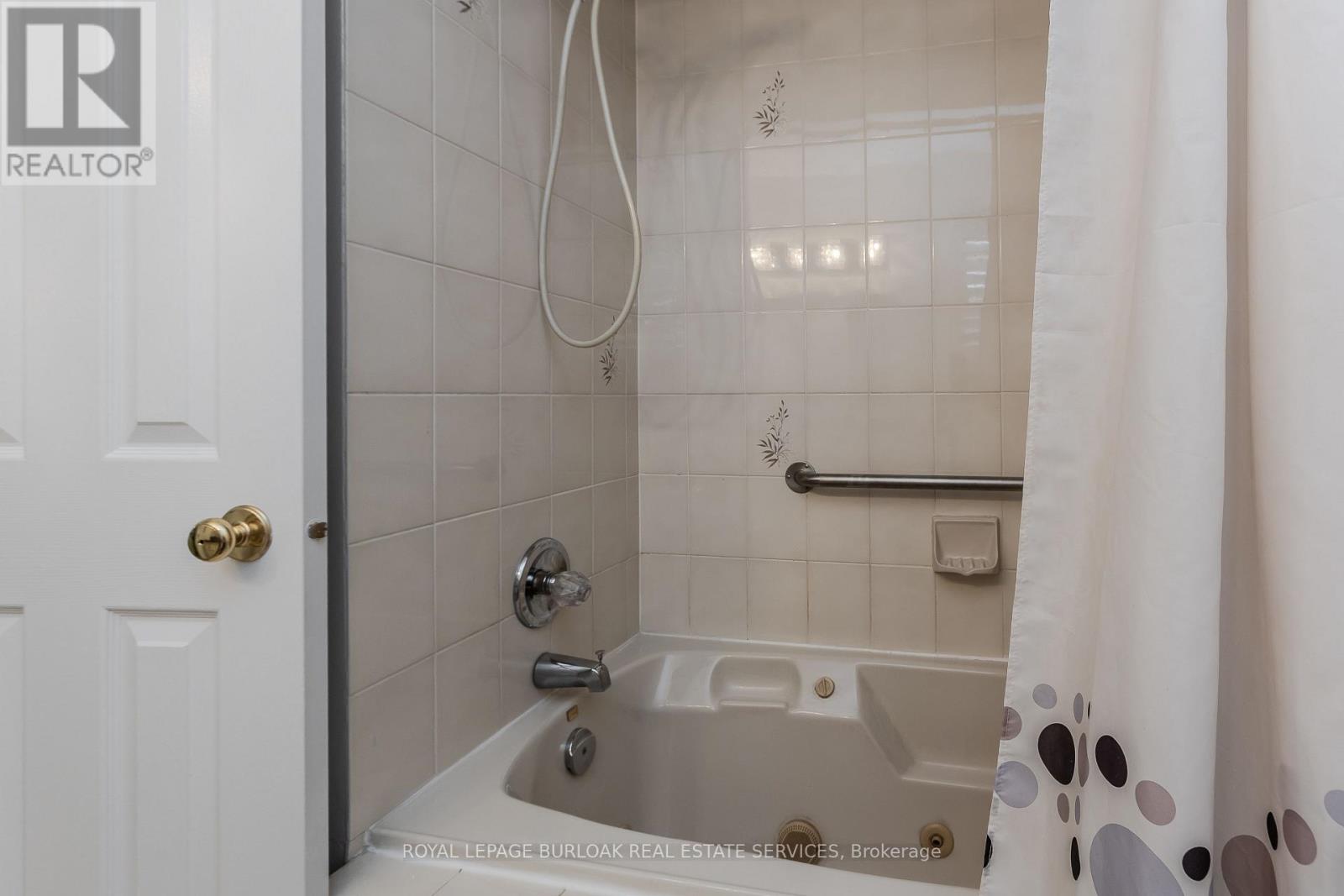 10 - 2155 Duncaster Drive, Burlington, Ontario  L7P 4R4 - Photo 14 - W13161048