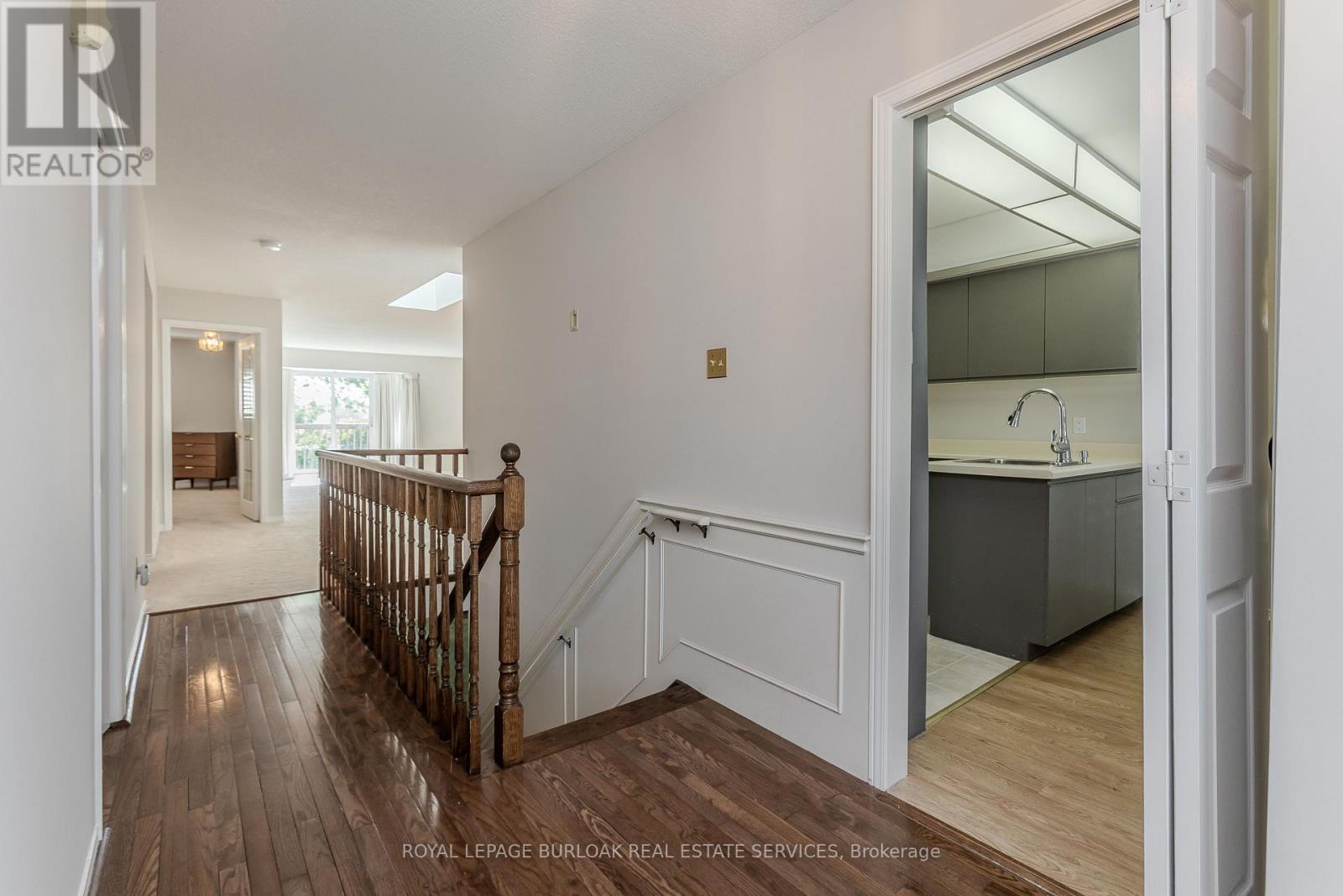 10 - 2155 Duncaster Drive, Burlington, Ontario  L7P 4R4 - Photo 15 - W13161048
