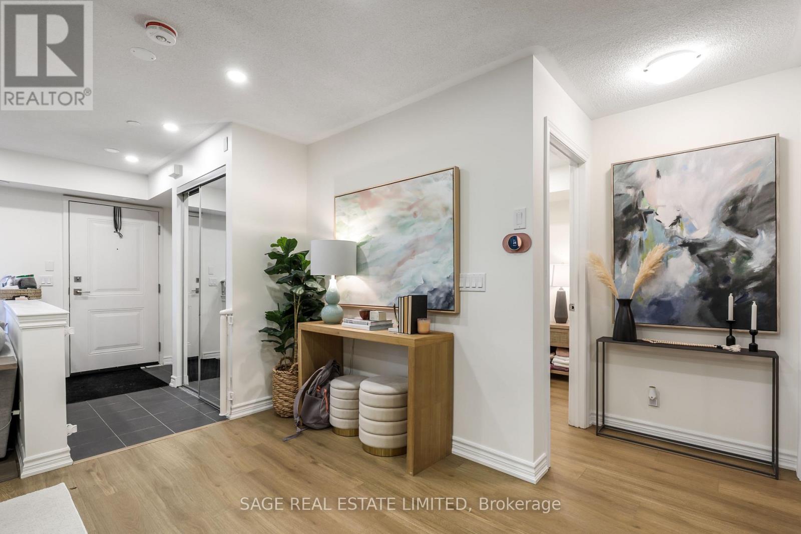 5 - 90 Eastwood Park Gardens, Toronto, Ontario  M8W 0B2 - Photo 13 - W13161068