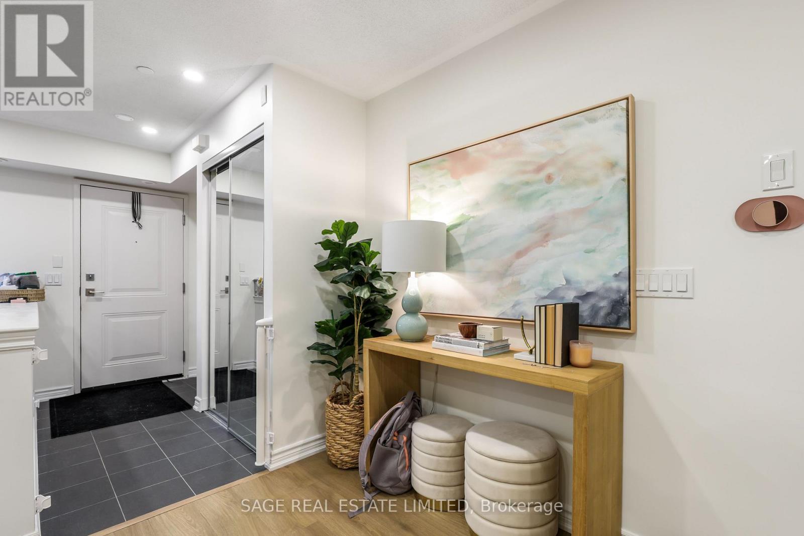 5 - 90 Eastwood Park Gardens, Toronto, Ontario  M8W 0B2 - Photo 14 - W13161068