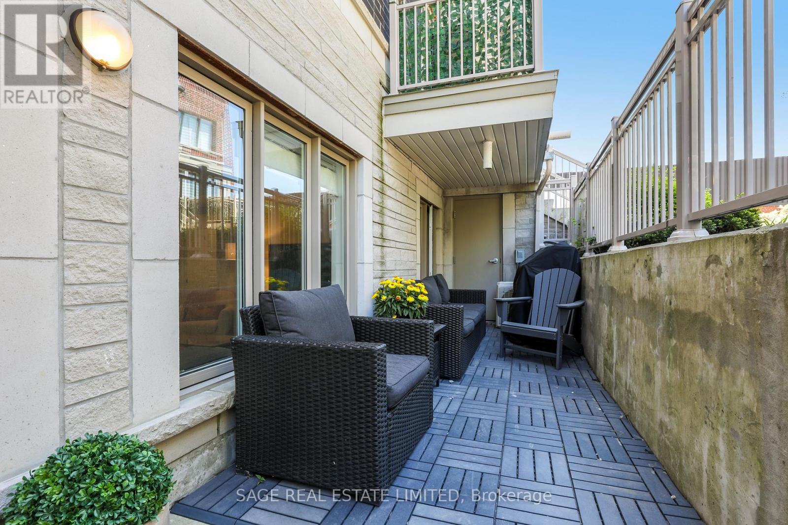 5 - 90 Eastwood Park Gardens, Toronto, Ontario  M8W 0B2 - Photo 27 - W13161068