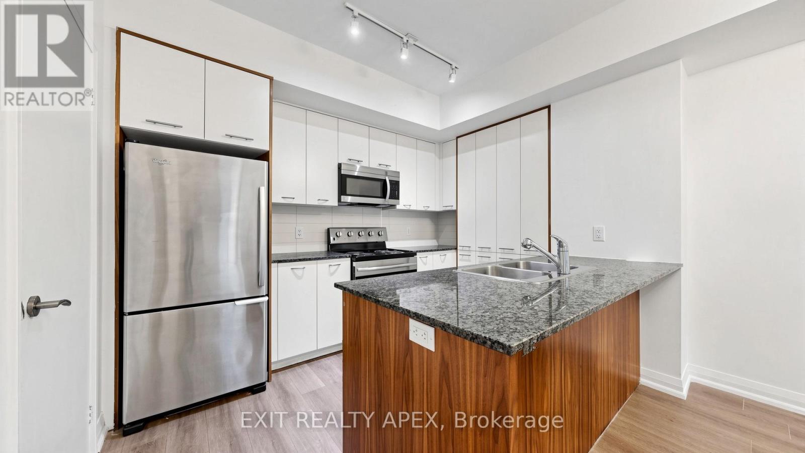40 - 23 Valhalla Inn Road, Toronto, Ontario  M9B 0B3 - Photo 13 - W13161072