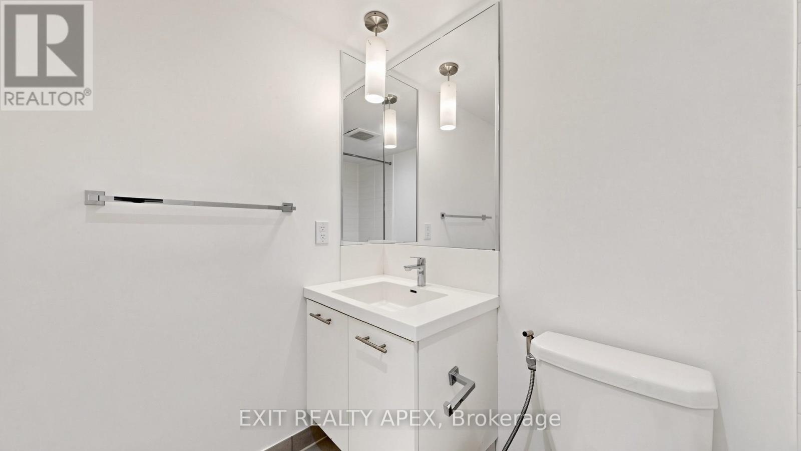 40 - 23 Valhalla Inn Road, Toronto, Ontario  M9B 0B3 - Photo 39 - W13161072