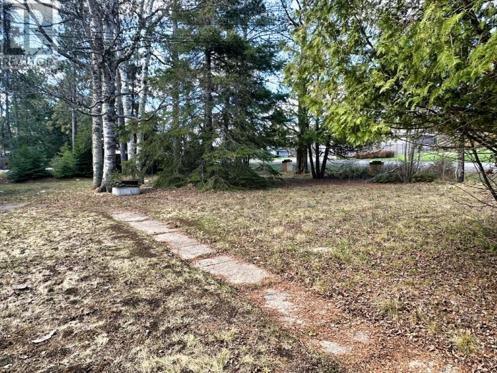 182 Hilldale Road, Thunder Bay, Ontario  P7G 1Y8 - Photo 5 - TB2601138