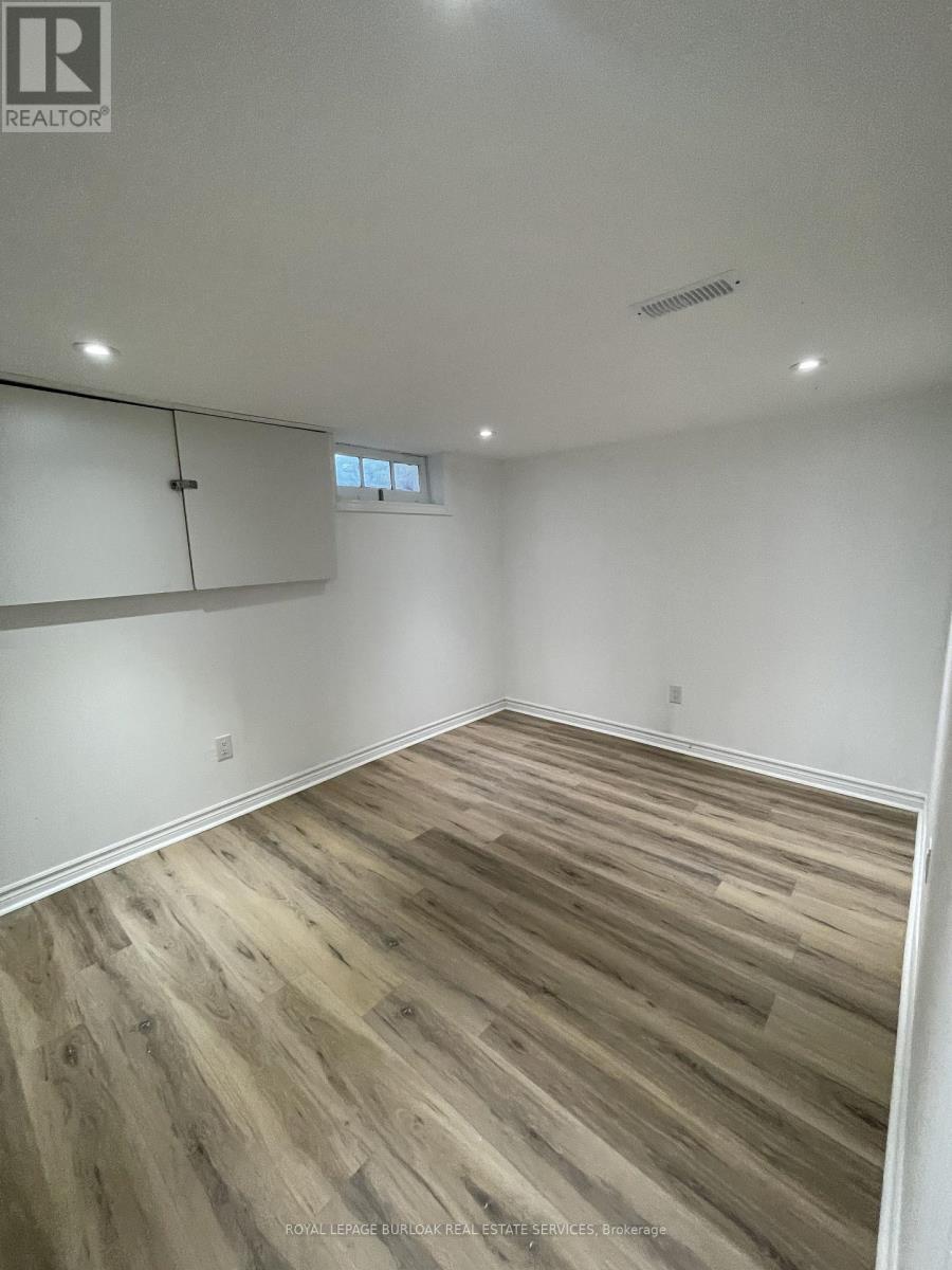 Basement - 46 Plains Road E, Burlington, Ontario  L7T 2B9 - Photo 10 - W13161138