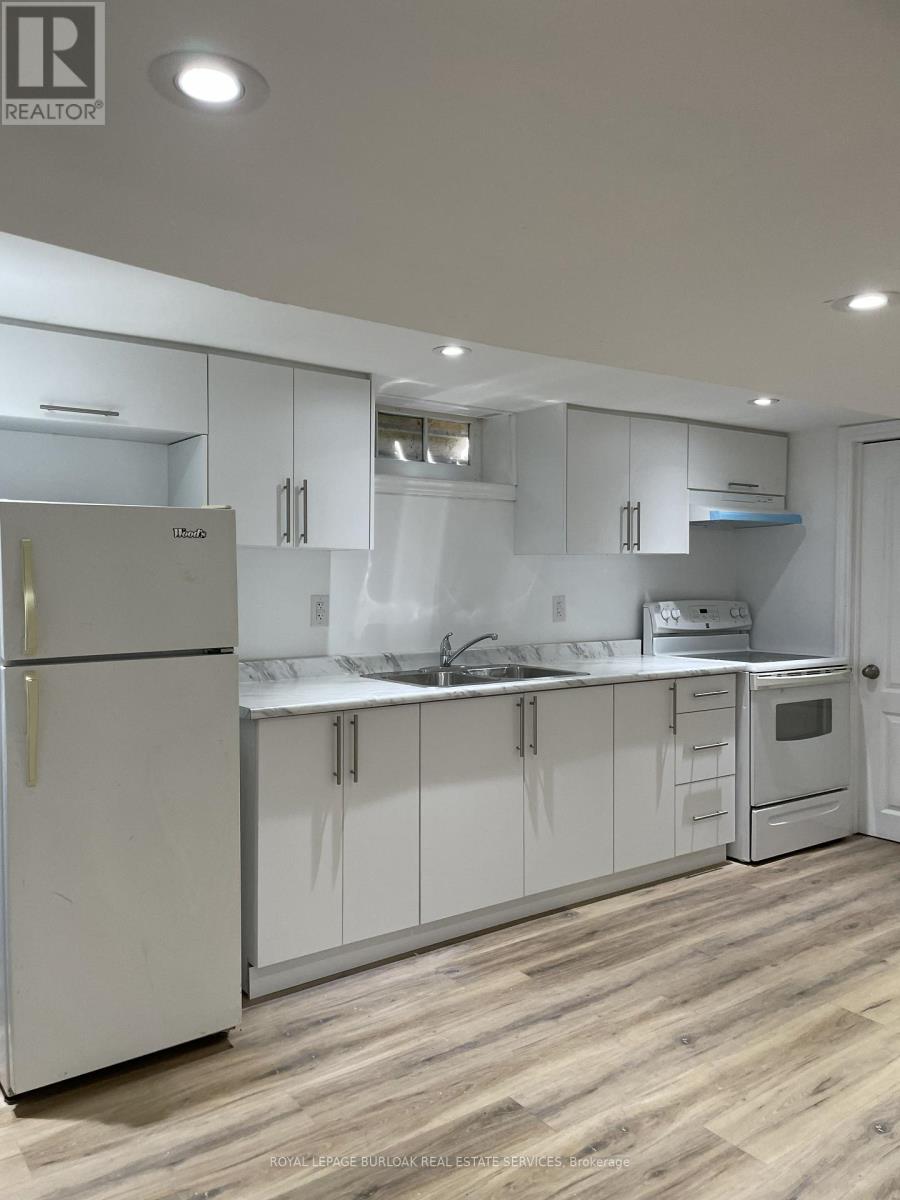 Basement - 46 Plains Road E, Burlington, Ontario  L7T 2B9 - Photo 6 - W13161138