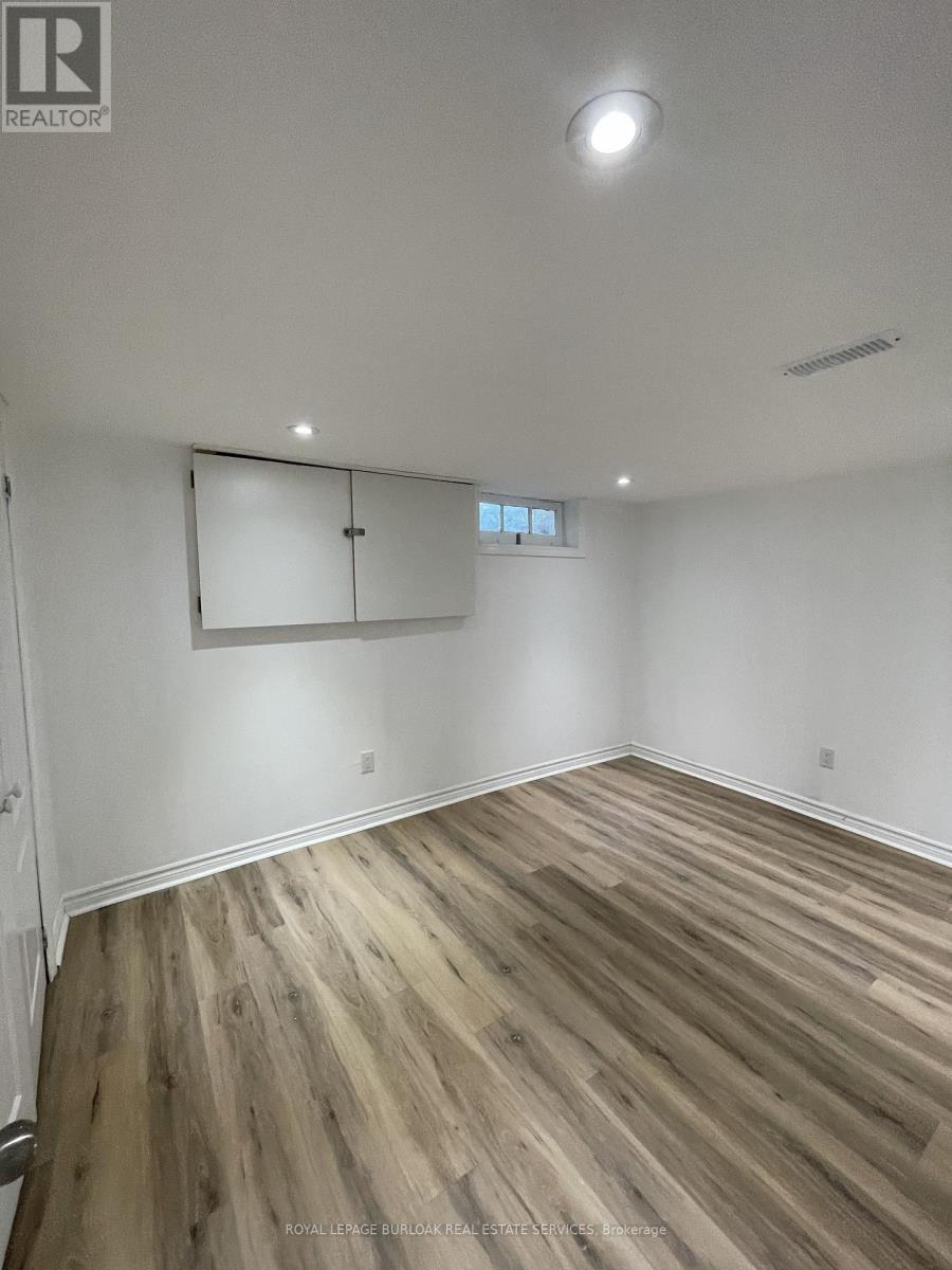 Basement - 46 Plains Road E, Burlington, Ontario  L7T 2B9 - Photo 9 - W13161138