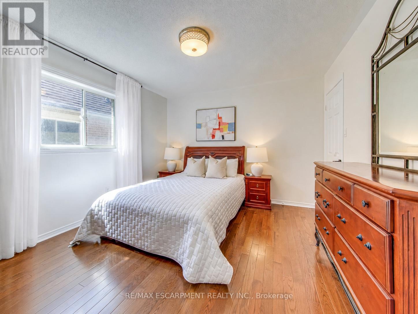 5875 Fieldon Road, Mississauga, Ontario  L5M 5K5 - Photo 33 - W13161252