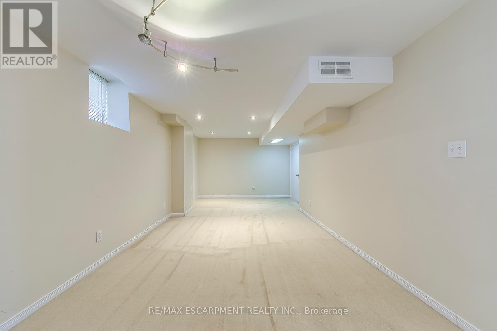 5875 Fieldon Road, Mississauga, Ontario  L5M 5K5 - Photo 40 - W13161252