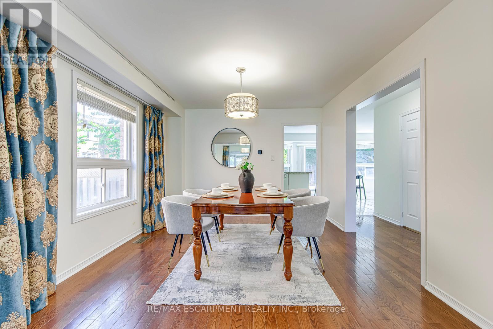5875 Fieldon Road, Mississauga, Ontario  L5M 5K5 - Photo 6 - W13161252