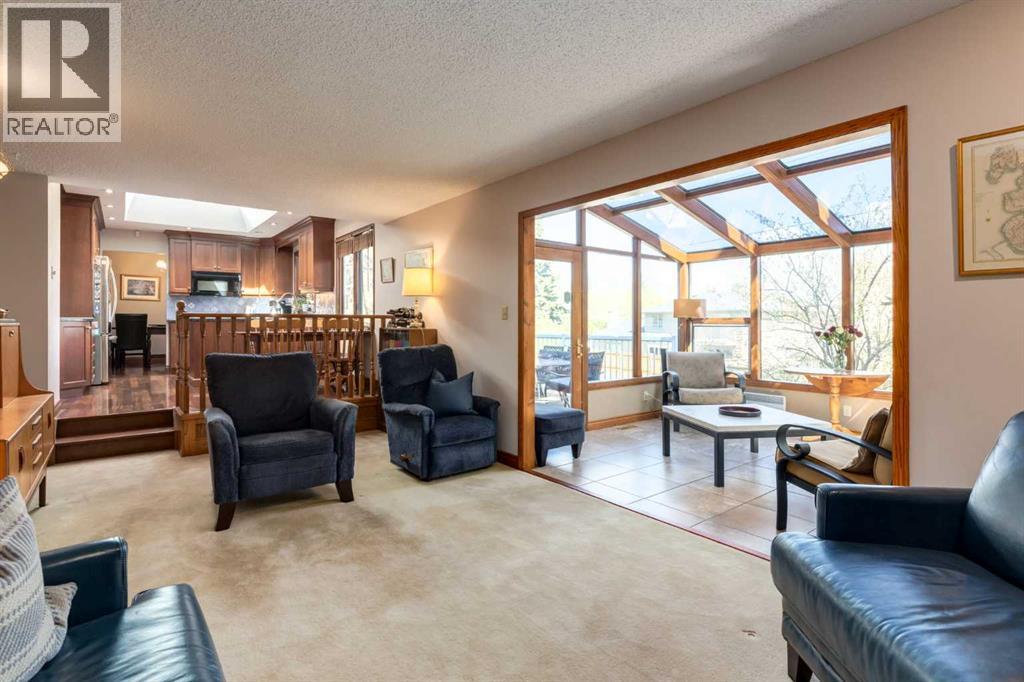 2724 Palliser Drive SW, Calgary, Alberta  T2V 4G2 - Photo 14 - A2312870