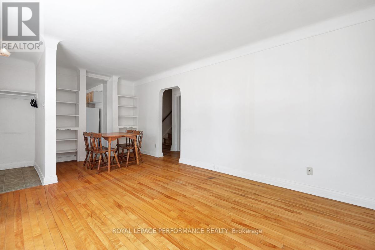 535 Dunbrack Street, Ottawa, Ontario  K1K 1J4 - Photo 8 - X13161336
