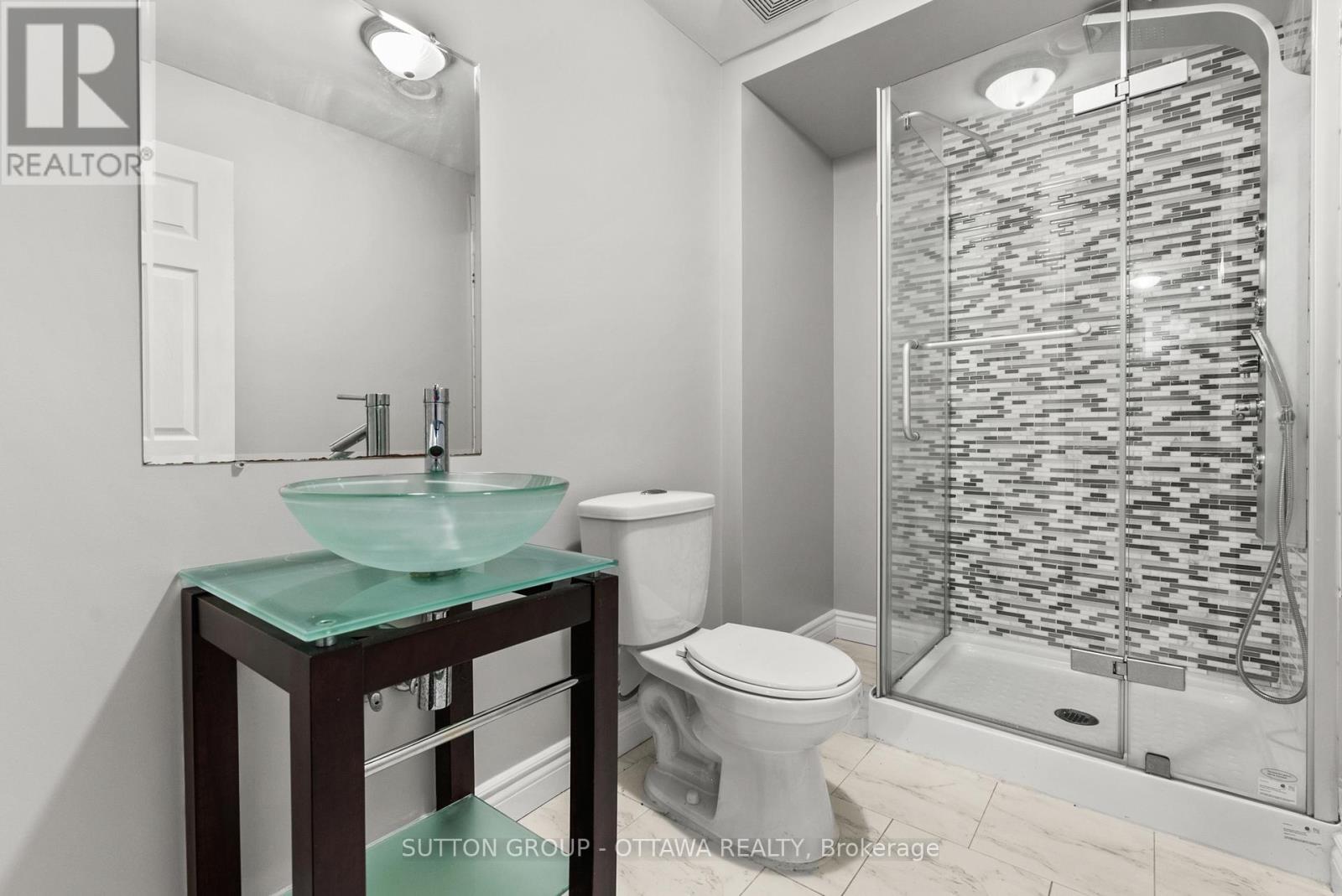 236 Colbert Crescent, Ottawa, Ontario  K1V 2C5 - Photo 36 - X13161464